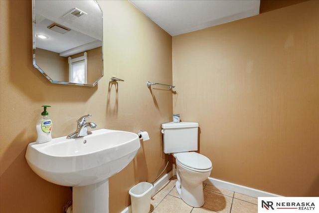 8200 SW 24th Street, Lincoln, NE 68523