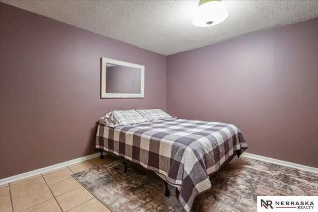 8200 SW 24th Street, Lincoln, NE 68523