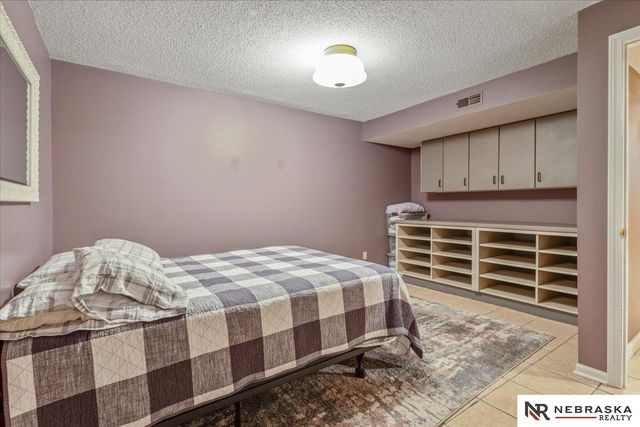 8200 SW 24th Street, Lincoln, NE 68523