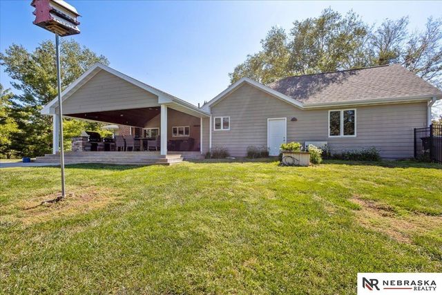 8200 SW 24th Street, Lincoln, NE 68523