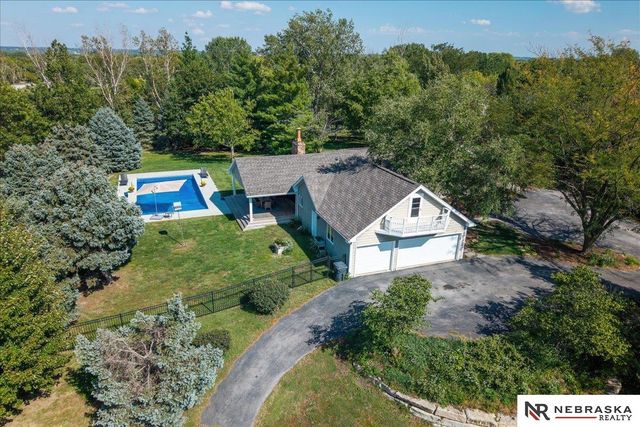 8200 SW 24th Street, Lincoln, NE 68523