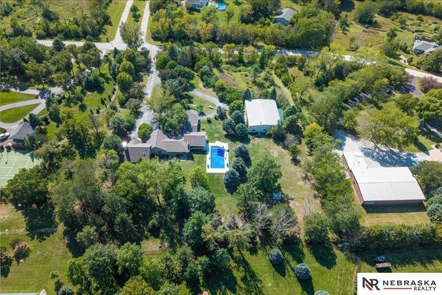 8200 SW 24th Street, Lincoln, NE 68523