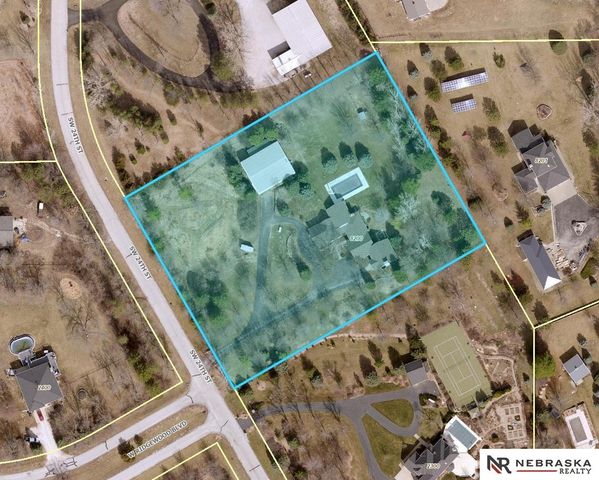 8200 SW 24th Street, Lincoln, NE 68523