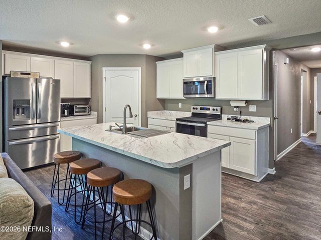 2316 OAK STREAM Drive, Green Cove Springs, FL 32043