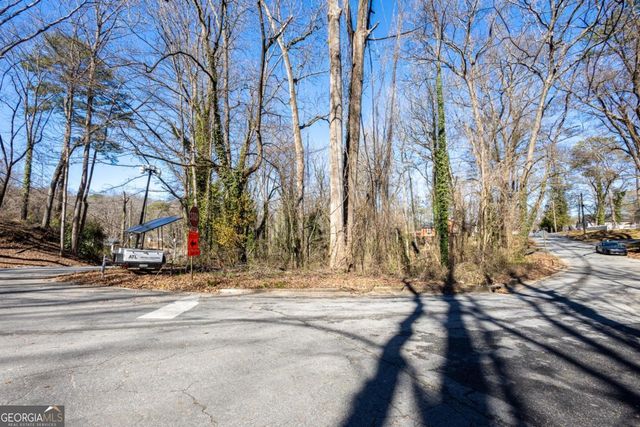 982 Ada Avenue, Atlanta, GA 30318