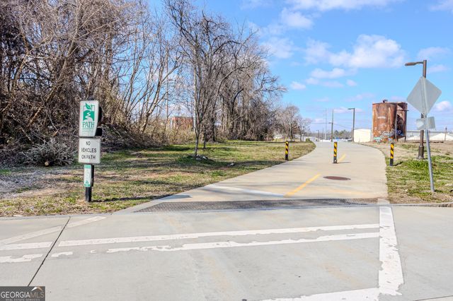 982 Ada Avenue, Atlanta, GA 30318