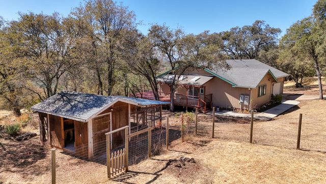 2478 Far Horizon Trl, Pilot Hill, CA 95664