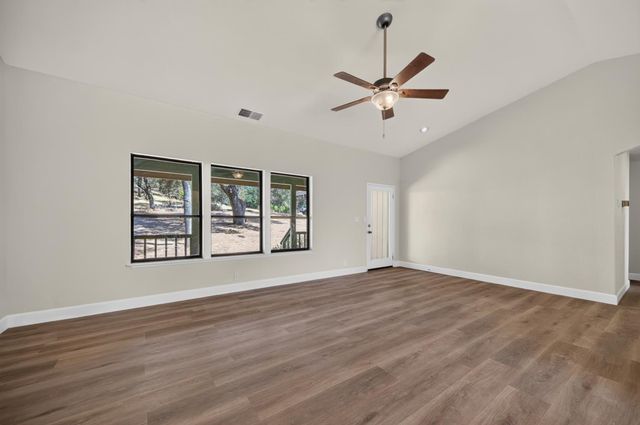 2478 Far Horizon Trl, Pilot Hill, CA 95664