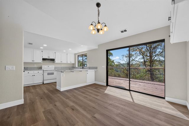 2478 Far Horizon Trl, Pilot Hill, CA 95664