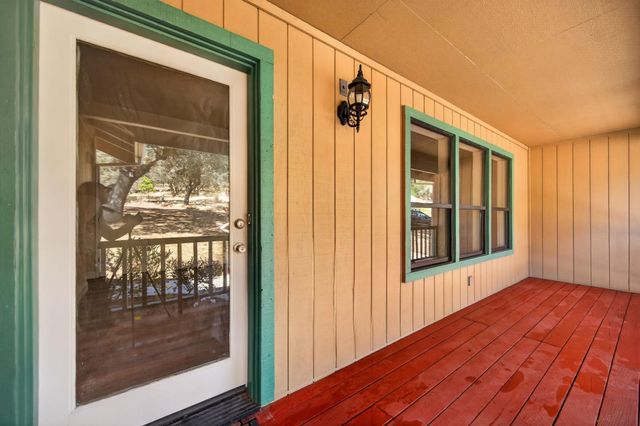 2478 Far Horizon Trl, Pilot Hill, CA 95664