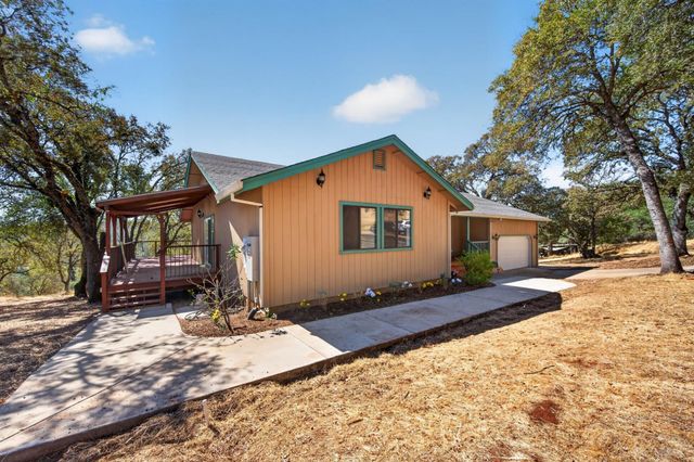 2478 Far Horizon Trl, Pilot Hill, CA 95664
