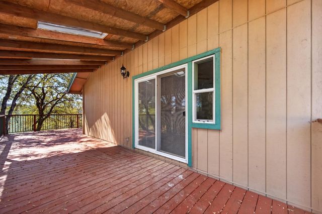2478 Far Horizon Trl, Pilot Hill, CA 95664