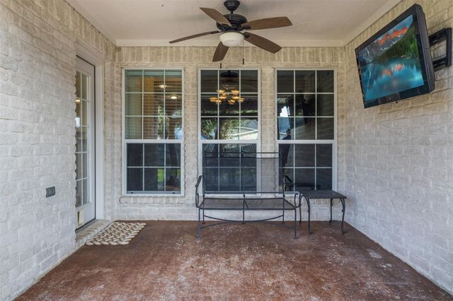 813 Woodson Drive, Caldwell, TX 77836