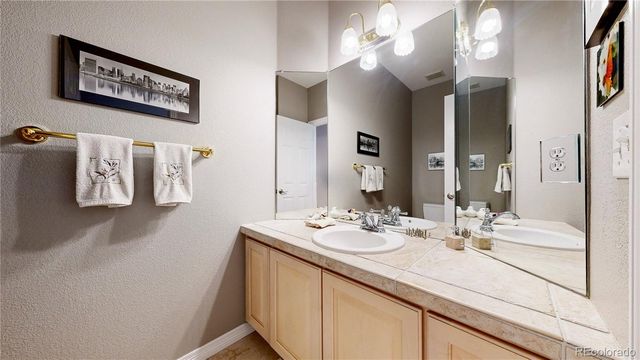 22132 E Quarto Place, Aurora, CO 80016