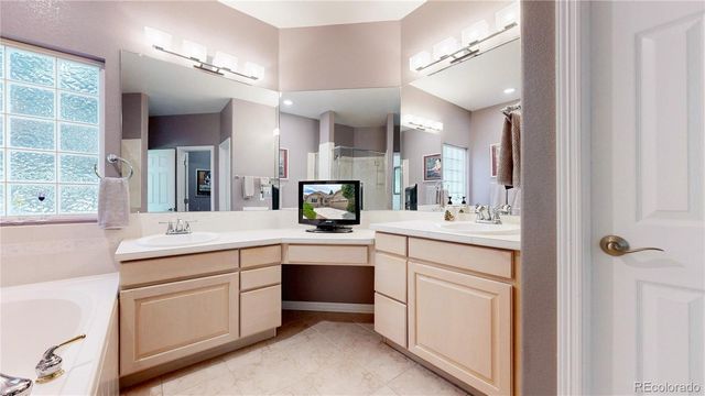 22132 E Quarto Place, Aurora, CO 80016