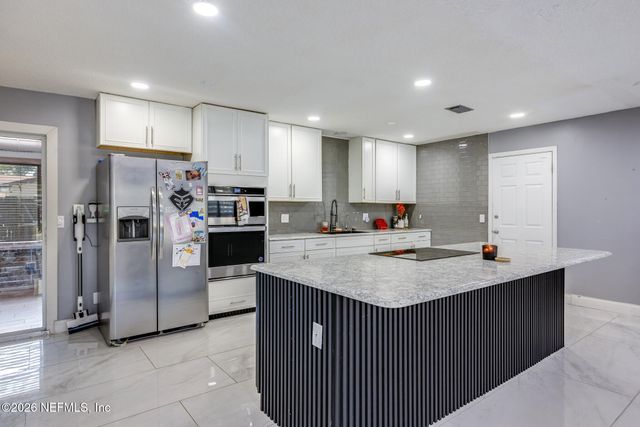3441 RED OAK Circle E, Orange Park, FL 32073