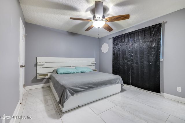 3441 RED OAK Circle E, Orange Park, FL 32073