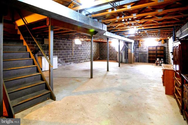 796 RICHMOND DR, Sicklerville, NJ 08081