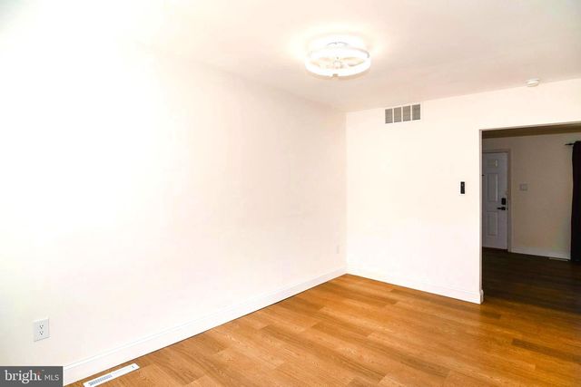 796 RICHMOND DR, Sicklerville, NJ 08081