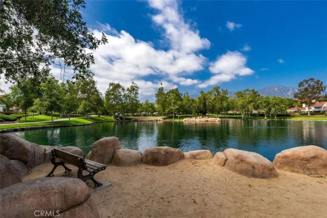 49 Montana Del Lago, Rancho Santa Margarita, CA 92688