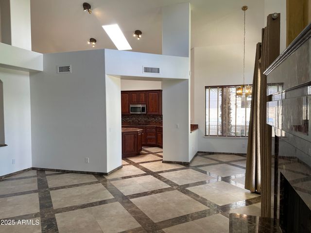 5422 E MURIEL Drive, Scottsdale, AZ 85254