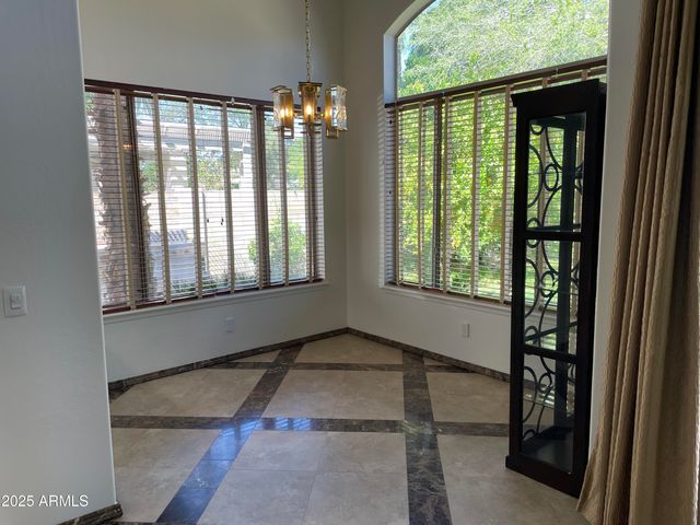 5422 E MURIEL Drive, Scottsdale, AZ 85254