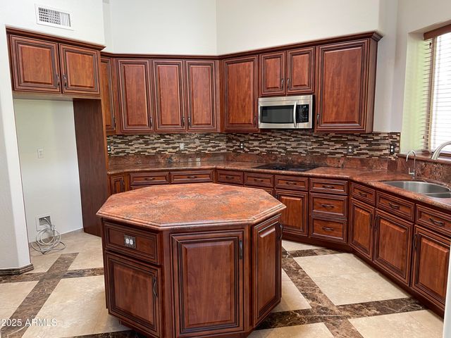 5422 E MURIEL Drive, Scottsdale, AZ 85254