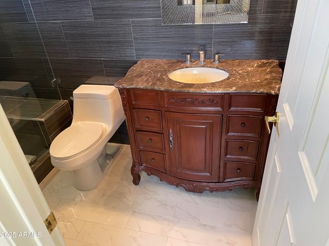 5422 E MURIEL Drive, Scottsdale, AZ 85254