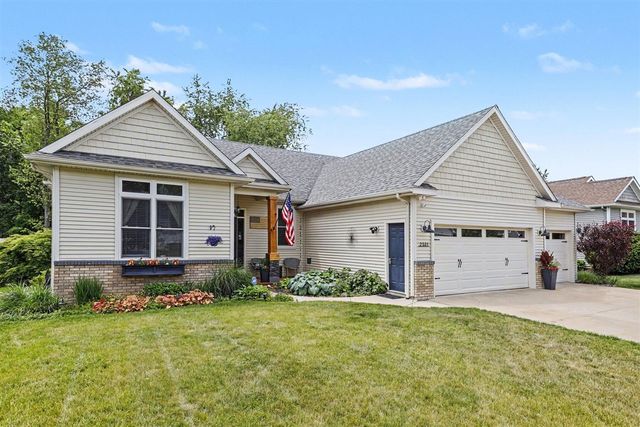 2531 Avalon Woods Drive, Portage, MI 49024