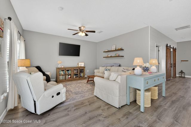 1046 N Tropical Trail, Merritt Island, FL 32953