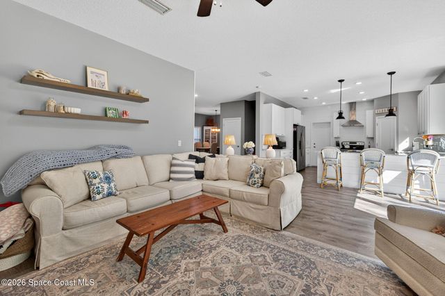 1046 N Tropical Trail, Merritt Island, FL 32953