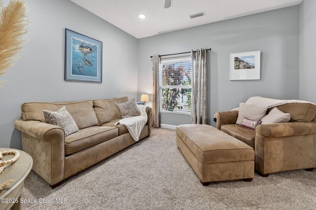 1046 N Tropical Trail, Merritt Island, FL 32953