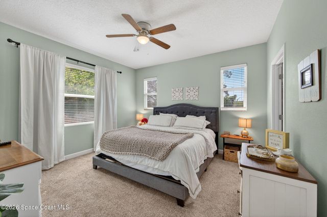 1046 N Tropical Trail, Merritt Island, FL 32953