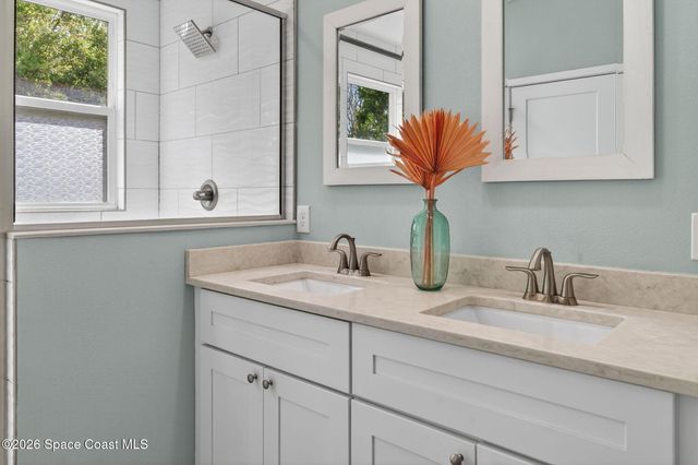 1046 N Tropical Trail, Merritt Island, FL 32953