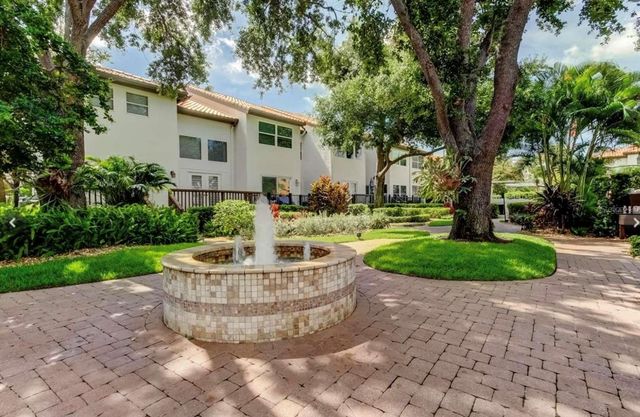 1119 SHIPWATCH CIRCLE, Tampa, FL 33602