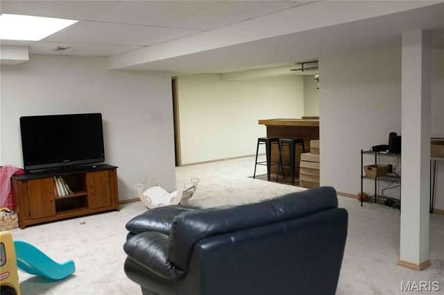 2045 Country Field Drive, Chesterfield, MO 63017