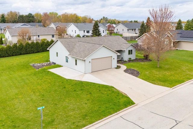 217 HOWARD DRIVE, Hortonville, WI 54944