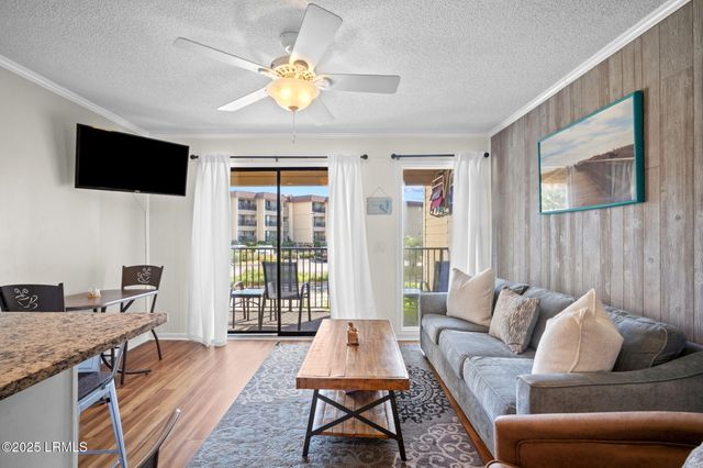 40 Folly Field Rd Apt B114, Hilton Head Island, SC 29928