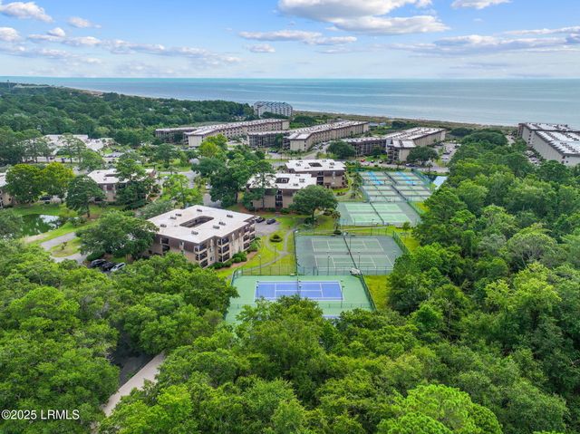 40 Folly Field Rd Apt B114, Hilton Head Island, SC 29928