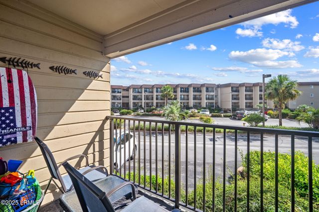 40 Folly Field Rd Apt B114, Hilton Head Island, SC 29928