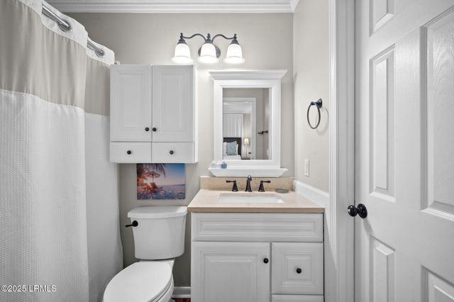 40 Folly Field Rd Apt B114, Hilton Head Island, SC 29928