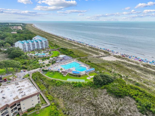 40 Folly Field Rd Apt B114, Hilton Head Island, SC 29928