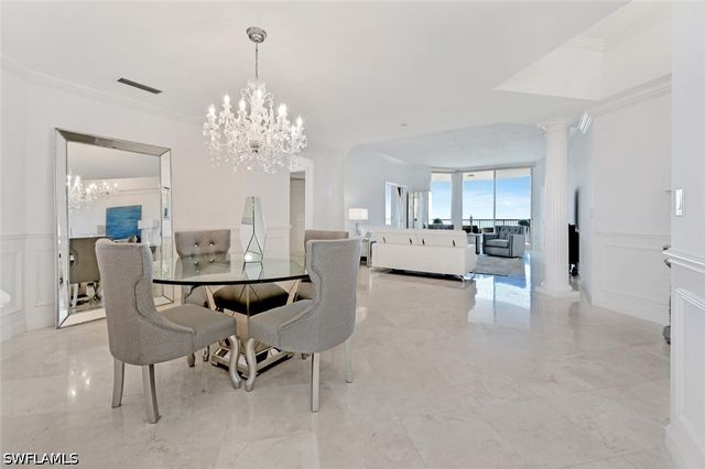 7117 Pelican Bay BLVD 1903, Naples, FL 34108