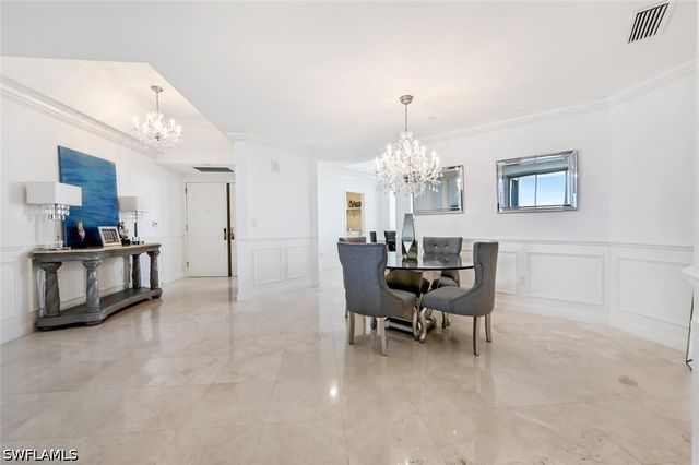 7117 Pelican Bay BLVD 1903, Naples, FL 34108