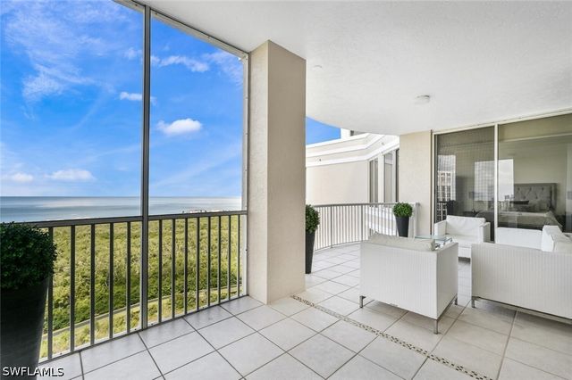 7117 Pelican Bay BLVD 1903, Naples, FL 34108