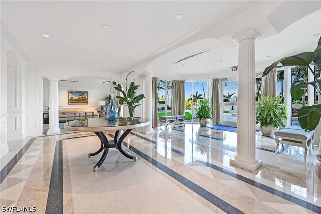7117 Pelican Bay BLVD 1903, Naples, FL 34108