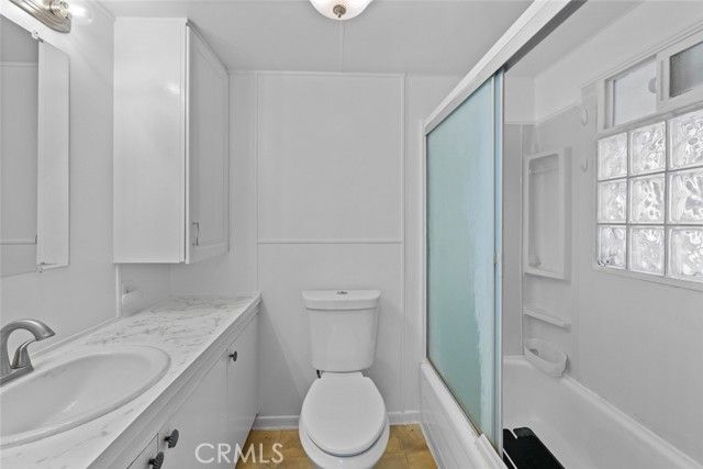 307 Lexinton Circle, Newport Beach, CA 92660