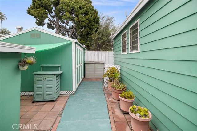 307 Lexinton Circle, Newport Beach, CA 92660