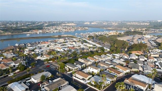 307 Lexinton Circle, Newport Beach, CA 92660
