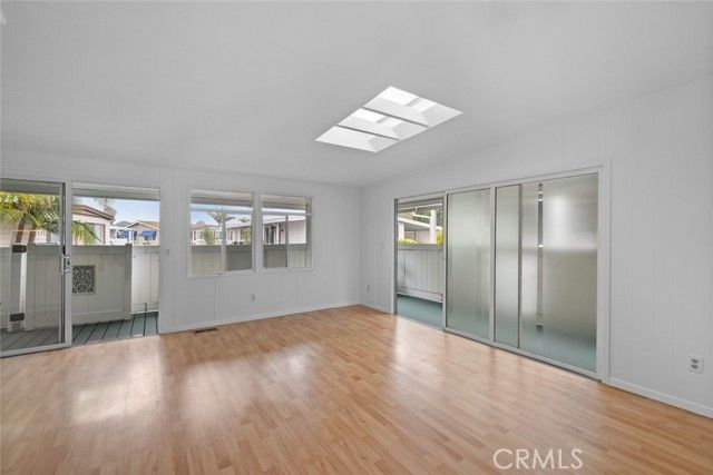 307 Lexinton Circle, Newport Beach, CA 92660